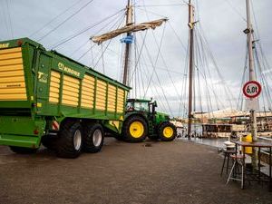 250604_TdMR_2025_Kiel_Geselligkeit_klein-1749.jpg
